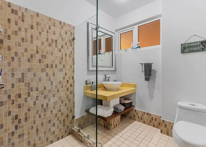 N3 Luxury Condo In Upscale Langosta Community Tamarindo